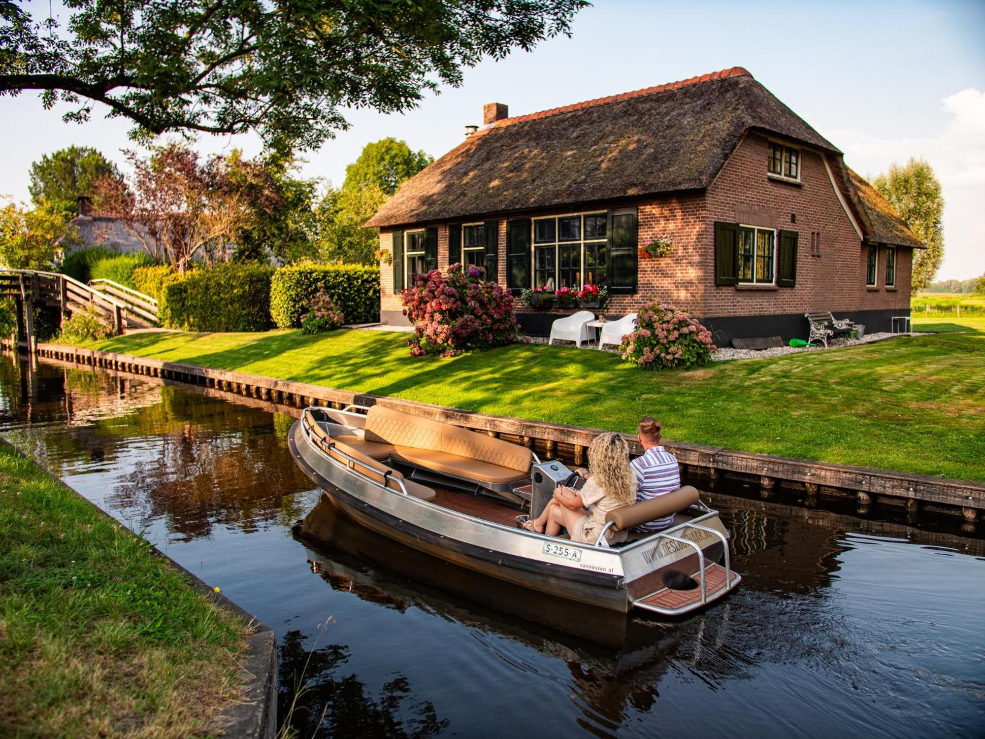 De Sloothaak Villa Giethoorn Exterior photo